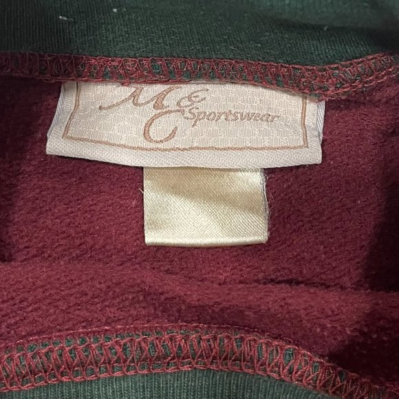 M&C Sportswear Burgundy Beary Best Grandma Sweatshirt, Size 1X - Picture 5 of 5